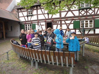 2014 Drittklässler im Heimatmuseum